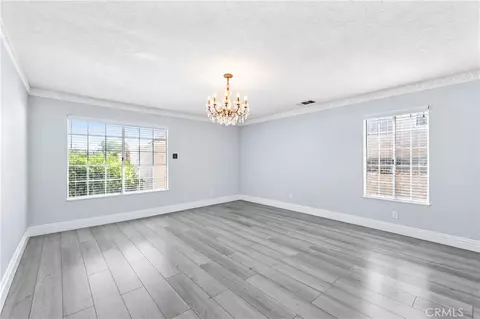 Living - 18657 Niles, Hesperia, CA 92345 photo 5 of 5