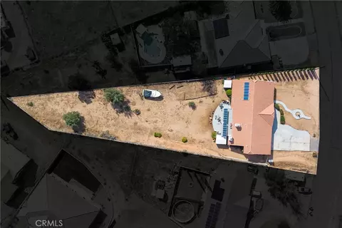 View/Area - 18657 Niles, Hesperia, CA 92345 photo 8 of 12