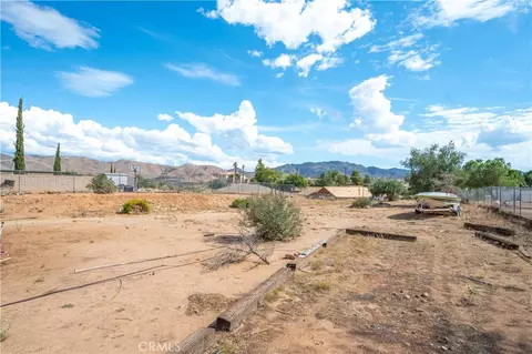 Exterior - 18657 Niles, Hesperia, CA 92345 photo 8 of 11