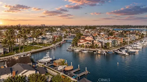View/Area - 33 Palermo Walk, Long Beach, CA 90803 photo 1 of 2