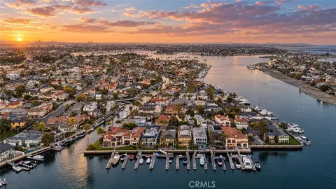 View/Area - 33 Palermo Walk, Long Beach, CA 90803 photo 2 of 2