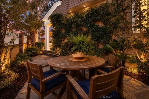 Exterior - 33 Palermo Walk, Long Beach, CA 90803 photo 6 of 6