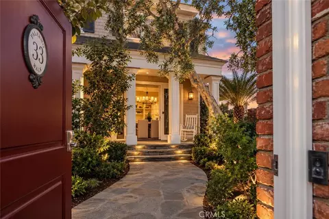 Exterior - 33 Palermo Walk, Long Beach, CA 90803 photo 3 of 6