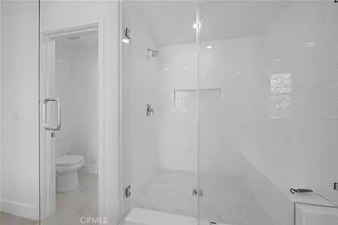 Bath - 1713 Lychee St, Fullerton, CA 92835 photo 1 of 2