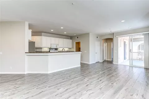 Living - 49 Bradford, Irvine, CA 92602 photo 4 of 5