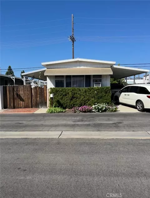 26052 Lassen St #20, Chatsworth, CA 91311