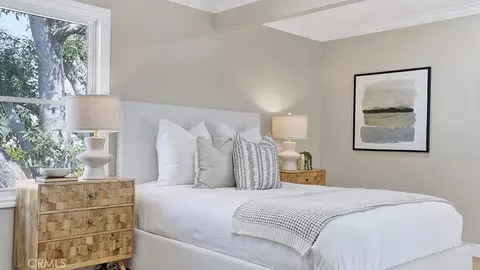 Bedroom - 2747 E Ocean Blvd, Long Beach, CA 90803 photo 5 of 8