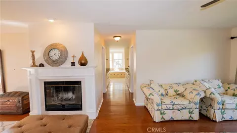 Entry Way - 47830 Rainbow Glen Rd, Temecula, CA 92592 photo 3 of 8