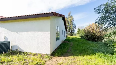 Exterior - 47830 Rainbow Glen Rd, Temecula, CA 92592 photo 5 of 13