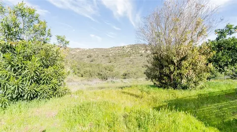 Exterior - 47830 Rainbow Glen Rd, Temecula, CA 92592 photo 11 of 13
