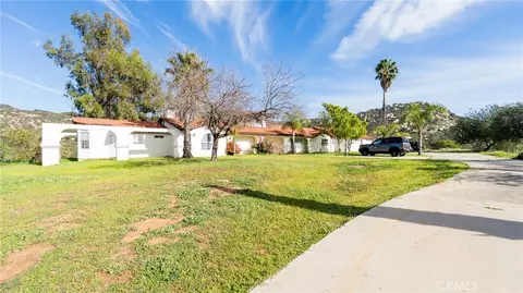 Exterior - 47830 Rainbow Glen Rd, Temecula, CA 92592 photo 4 of 13
