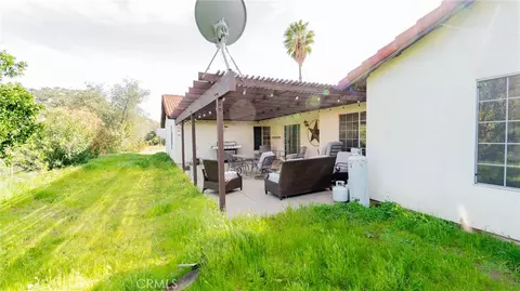 Exterior - 47830 Rainbow Glen Rd, Temecula, CA 92592 photo 10 of 13
