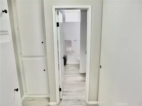 Entry Way - 545 Chestnut Ave #203, Long Beach, CA 90802 photo 1 of 1