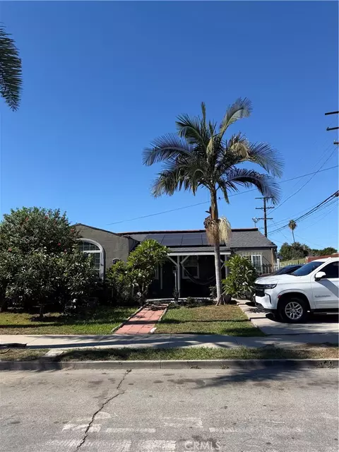 221 N Pearl, Compton, CA 90221