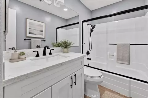 Bath - 13504 La Jolla Cir, La Mirada, CA 90638 photo 3 of 5