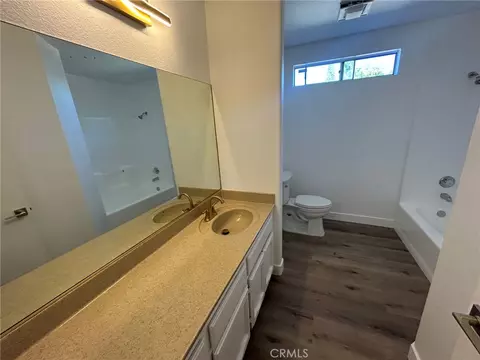 Bath - 20895 Perry St, Perris, CA 92570 photo 2 of 3