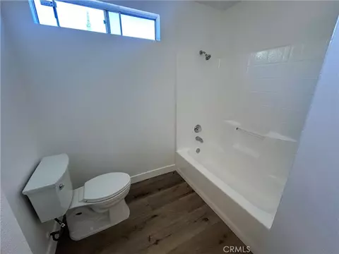 Bath - 20895 Perry St, Perris, CA 92570 photo 3 of 3