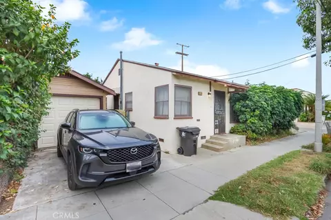 919 Hoffman, Long Beach, CA 90813 photo 4