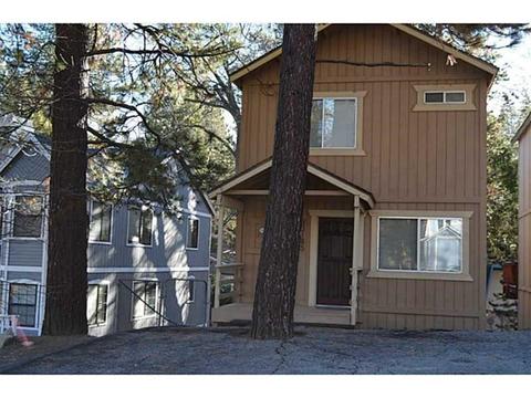 33185 Arrowbear Dr, Running Springs, CA 92382 photo 1
