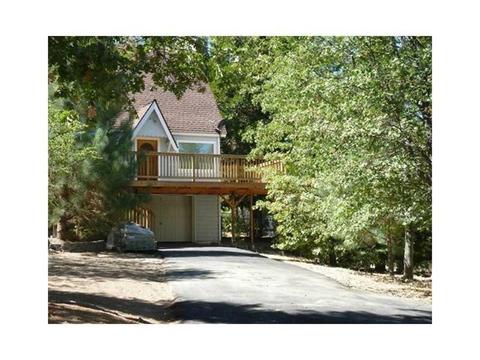 450 Emerald Dr, Lake Arrowhead, CA 92352 photo 1