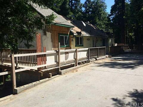 23693 Scenic Dr, Crestline, CA 92325 photo 1