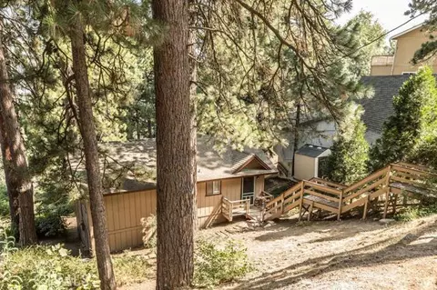 2449 Spring Oak Dr, Running Springs, CA 92382 photo 1