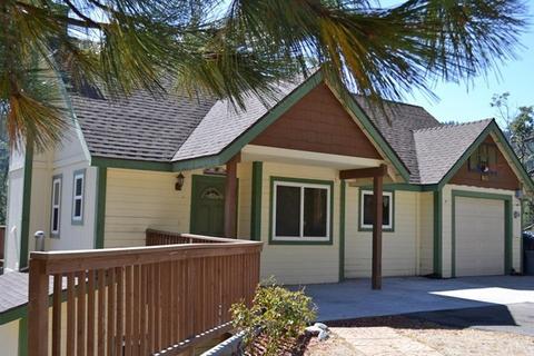22337 Briarwood Ln, Crestline, CA 92325 photo 1