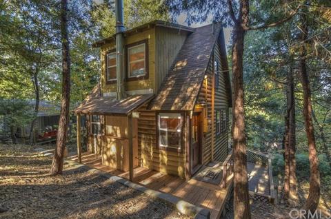 23812 Scenic Dr, Crestline, CA 92325 photo 1