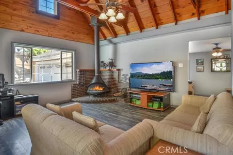 22774 Fir Ln, Crestline, CA 92325 photo 1