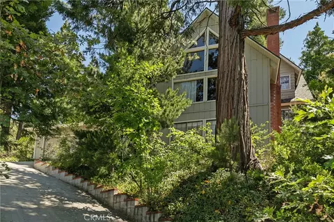 329 Grass Valley Rd, Lake Arrowhead, CA 92352