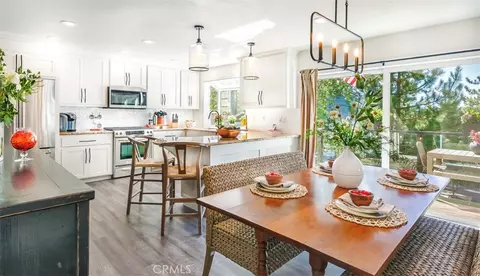 Dining - 514 Emerald Dr, Lake Arrowhead, CA 92352 photo 1 of 3