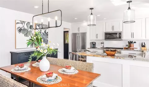 Dining - 514 Emerald Dr, Lake Arrowhead, CA 92352 photo 1 of 2