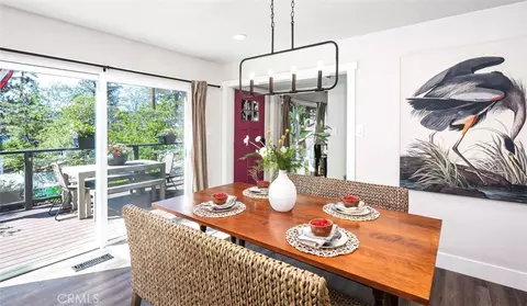 Dining - 514 Emerald Dr, Lake Arrowhead, CA 92352 photo 3 of 3