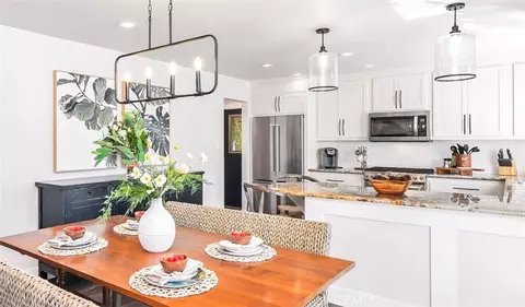Dining - 514 Emerald Dr, Lake Arrowhead, CA 92352 photo 2 of 3