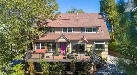 Exterior - 514 Emerald Dr, Lake Arrowhead, CA 92352 photo 6 of 7