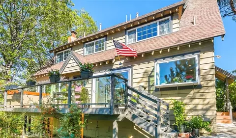 Exterior - 514 Emerald Dr, Lake Arrowhead, CA 92352 photo 4 of 7