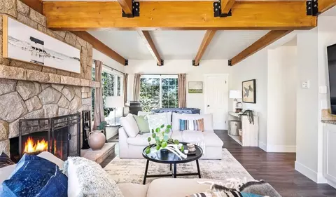 Living - 514 Emerald Dr, Lake Arrowhead, CA 92352 photo 2 of 3