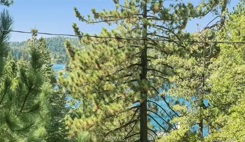 View/Area - 514 Emerald Dr, Lake Arrowhead, CA 92352 photo 1 of 2