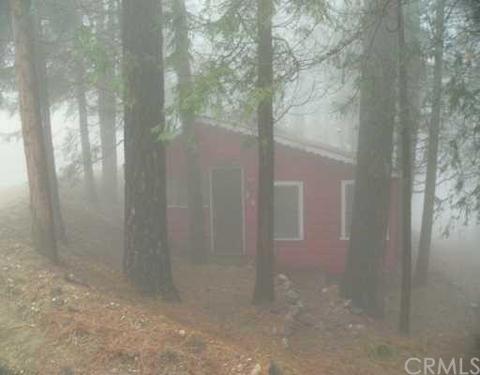 957 Oak Dr, Crestline, CA 92325 photo 1
