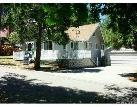 420 Hunt, Crestline, CA 92325 photo 1