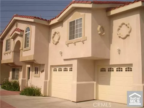 8421 2nd St #4, Paramount, CA 90723 photo 1