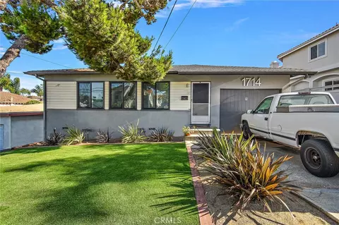 1714 Clark Ln, Redondo Beach, CA 90278