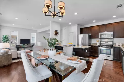 12019 Rock Creek Ct, Hawthorne, CA 90250