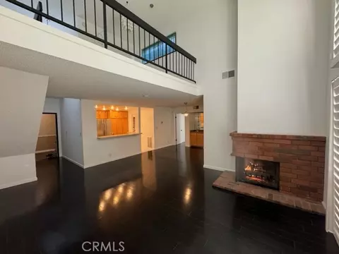 8180 Manitoba St #336, Playa Del Rey, CA 90293