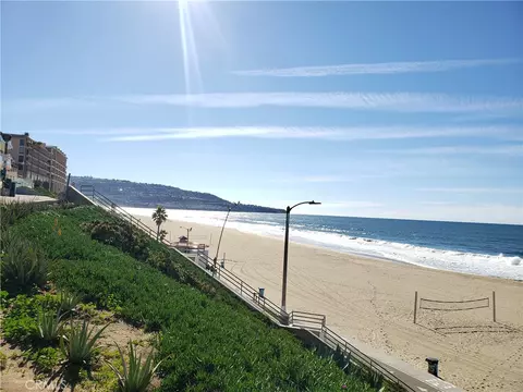625 Esplanade #4, Redondo Beach, CA 90277