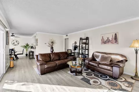 15116 S Raymond Ave #113, Gardena, CA 90247