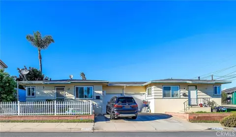 1605 Marshallfield Ln, Redondo Beach, CA 90278