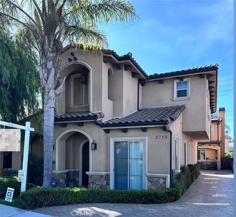 2718 Carnegie Ln #A, Redondo Beach, CA 90278