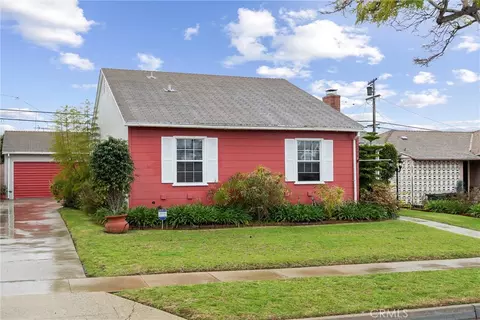 2404 W 116th St, Hawthorne, CA 90250