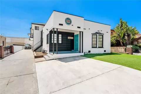 1722 W 85th St, Los Angeles, CA 90047